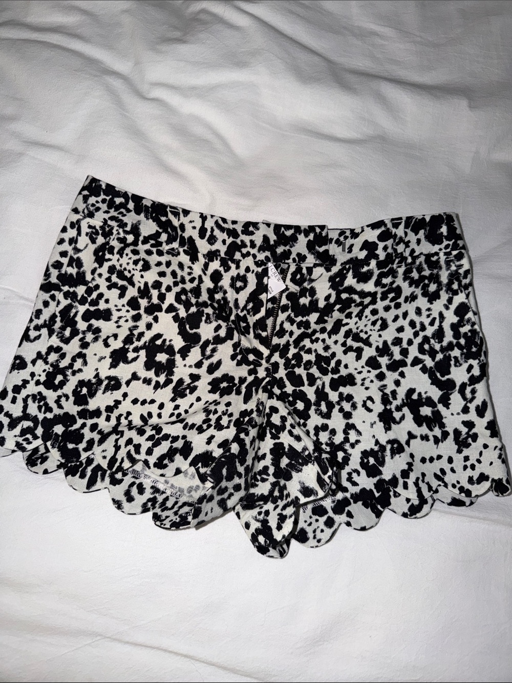J crew Black & White Leopard Print Scallop Hem Women’s Shorts